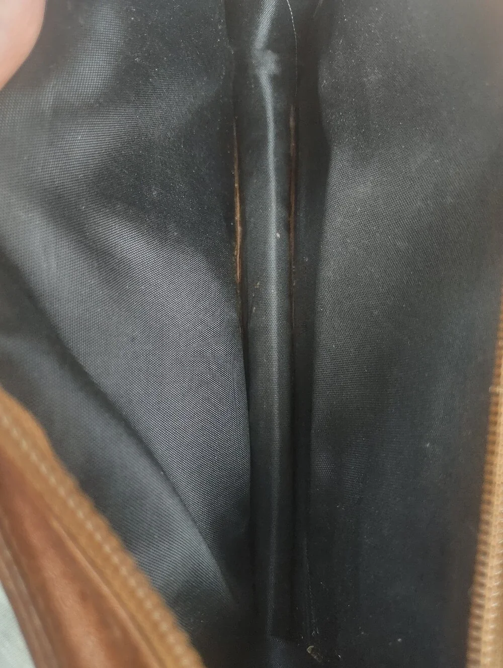 Vintage leather handbag by Exeter LTD